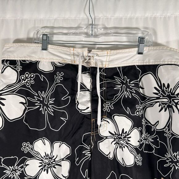 Missouri Tigers Swim Trunks Men's XL Black Hawaiian Drawstring Pockets Lined - Picture 2 of 7